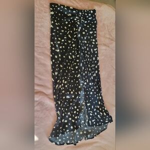 Chic Black Skirt with White Dots